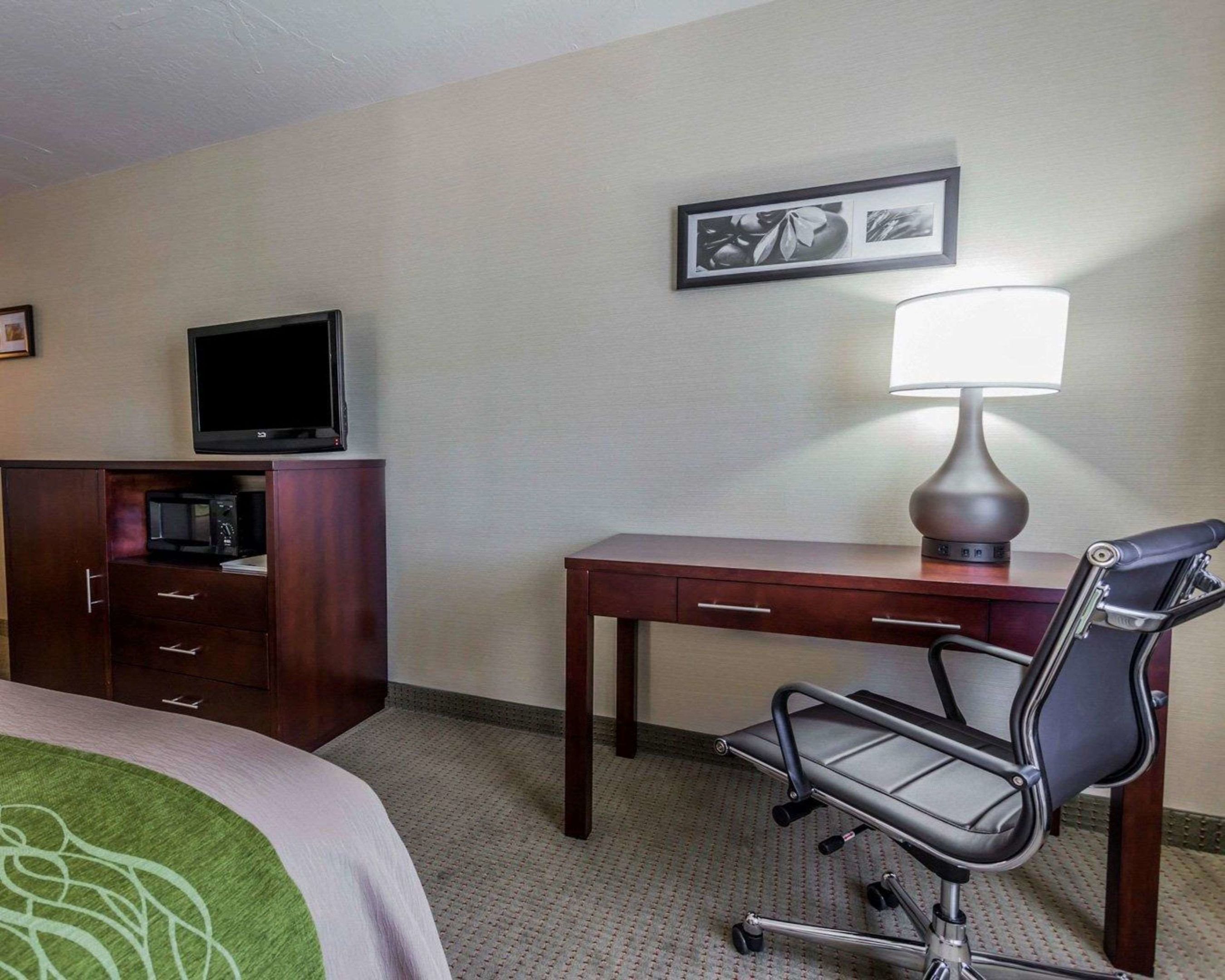 comfort inn kent seattle