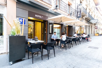 Hotel El Acebo,Jaca>>Huesca,2 star