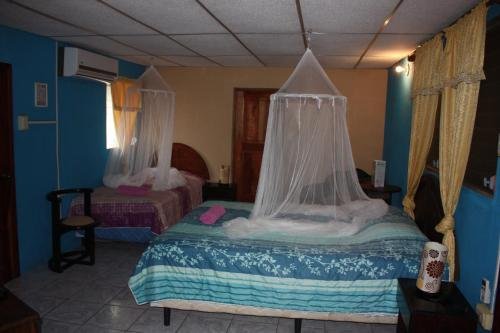 atelie del mar adults only