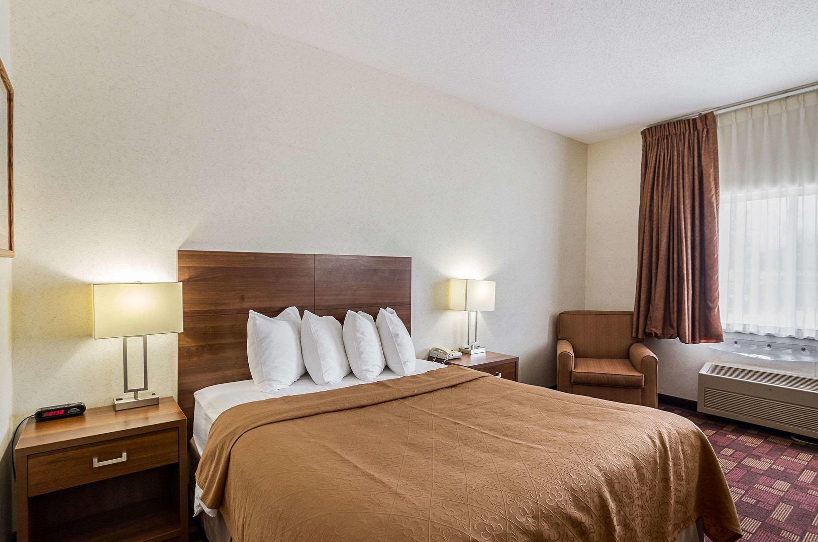 econo lodge luverne i 90