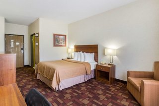 econo lodge luverne i 90