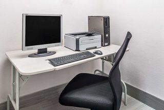 super 8 by wyndham ofallon