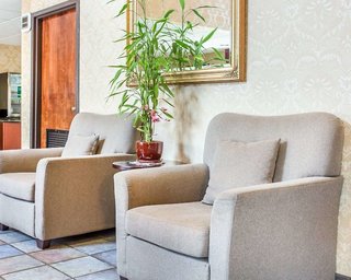 Quality Inn & Suites,Chester County>>Chester,3 star