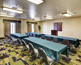 Quality Inn & Suites Terrell,Mesquite>>Kaufman,3 star