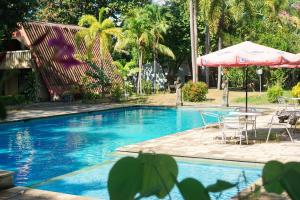 votel manyar resort banyuwangi