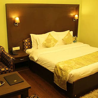 Hotel Solar Residency,Raj Bagh,4 star