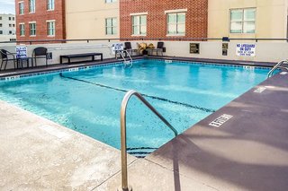 comfort inn downtown charleston