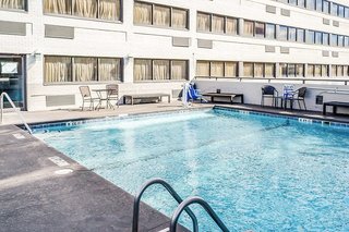 comfort inn downtown charleston