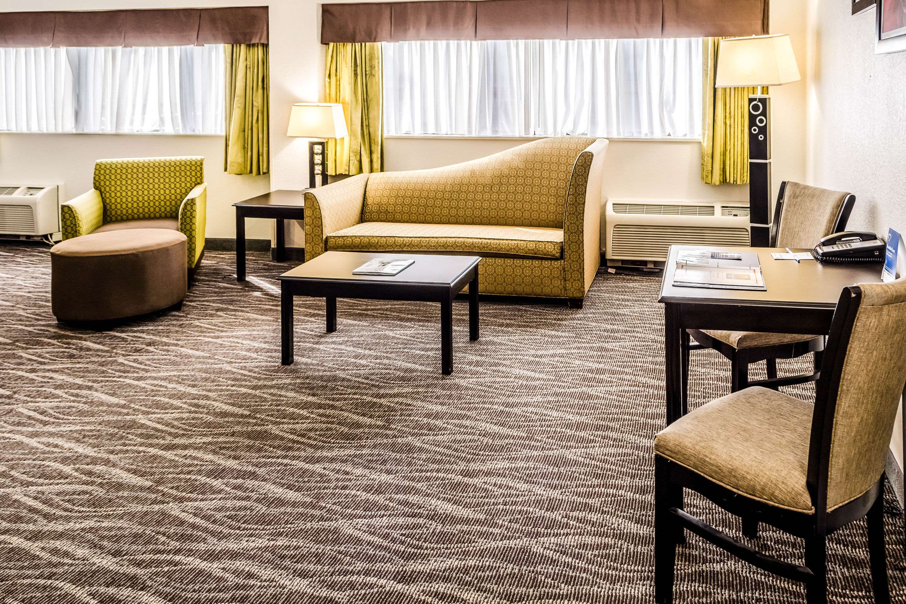comfort inn downtown charleston