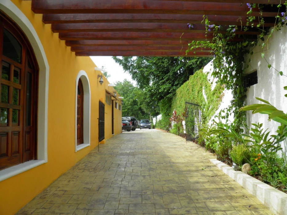 el zaguan colonial by guruhotel