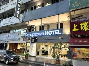 de uptown hotel ss2