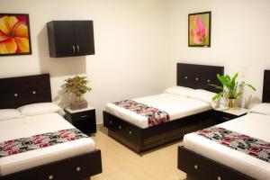 hotel central plaza medellin