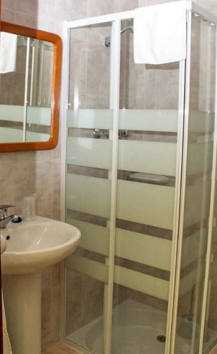 Alojamiento Calzada Romana,Belmonte De Miranda>>Asturias,2 star