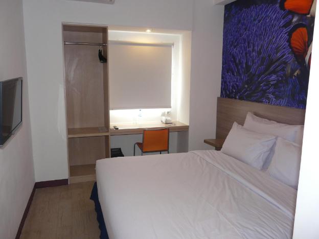 top hotel manado