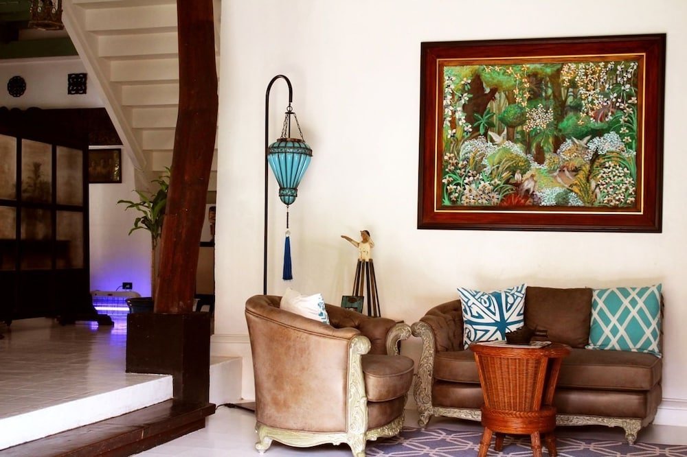 Paradores Del Castillo,Balete>>Agoncillo,3 star