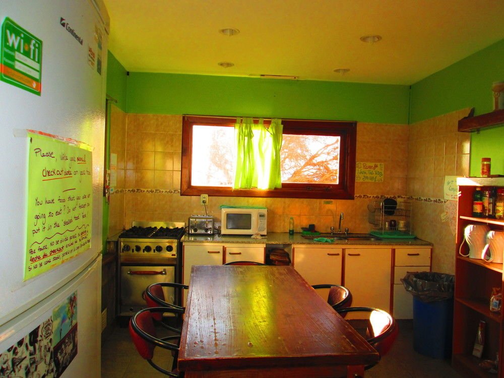 i keu ken hostel