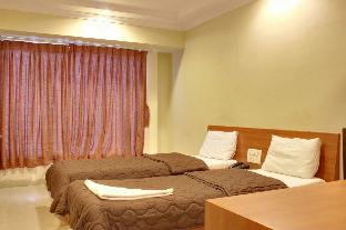 hotel lucky goregaon