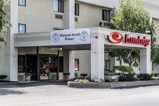 Quality Inn Arena,Luzerne>>Crystal Lake,3 star