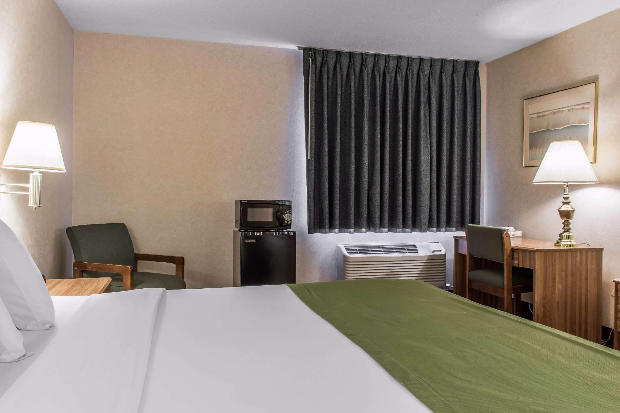 quality inn arena