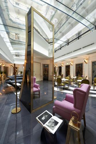 Aria Hotel Budapest By Library Hotel Collection,Goed>>Budapest,5 star