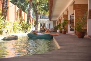 pesona beach resort and spa
