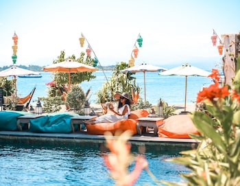 pesona beach resort and spa