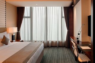 Radisson Blu Plaza Chongqing,Nan An>>Chongqing,4.5 star