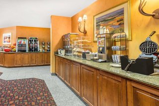 Ramada By Wyndham Kent Seattle Area,Near Showare Center,3 star