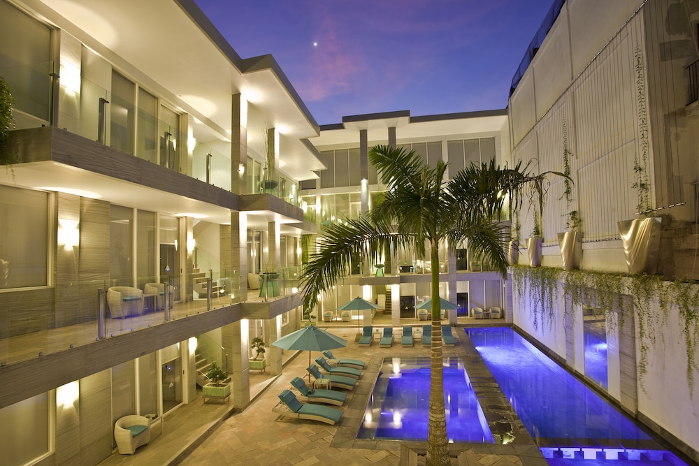 aq va hotel and villas seminyak