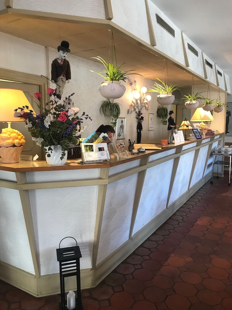 hotel chaplin