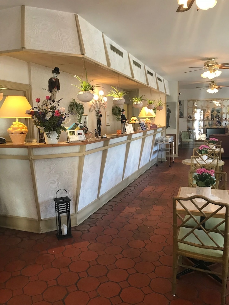 hotel chaplin