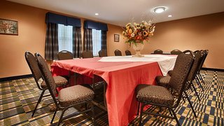 Surestay Plus Hotel By Best Western Roanoke Rapids I-95,Near Royal Palace Theatre,3 star