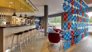 Holiday Inn Express Cologne Mülheim By Ihg,Leverkusen>>Cologne,3 star