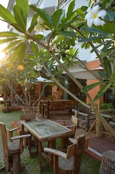 asia hotels group poonpetch chiangmai