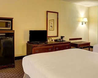 Quality Inn North,Glen Allen>>Dumbarton,3 star