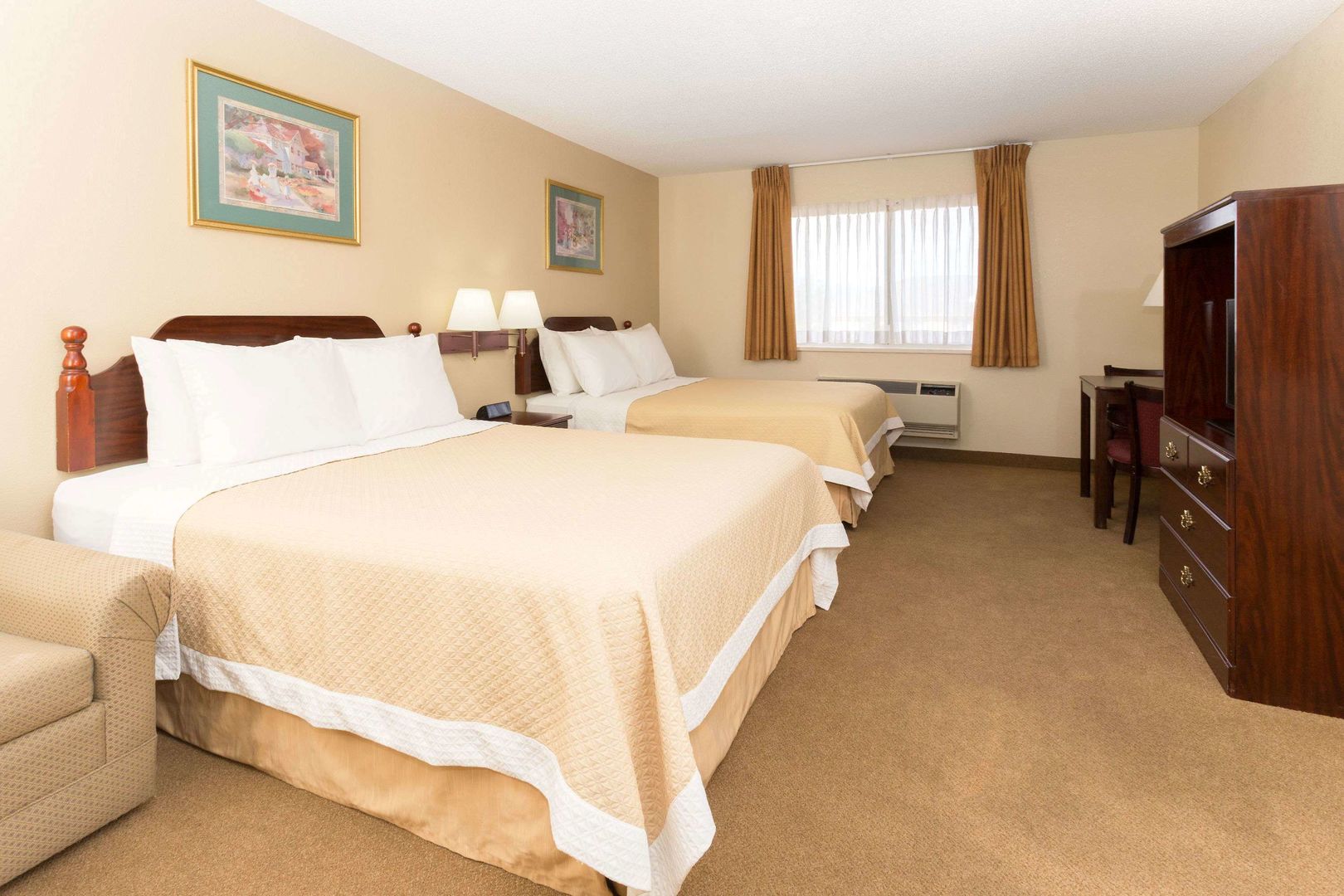 days inn by wyndham colorado springs airport
