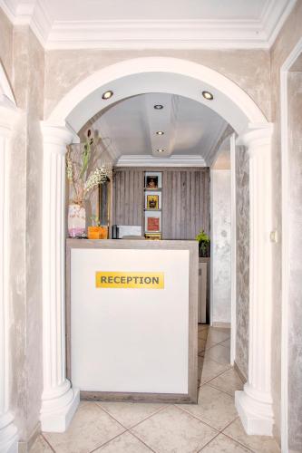 Hotel-Img