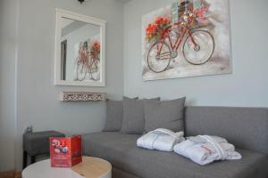 scorpios sea side hotel