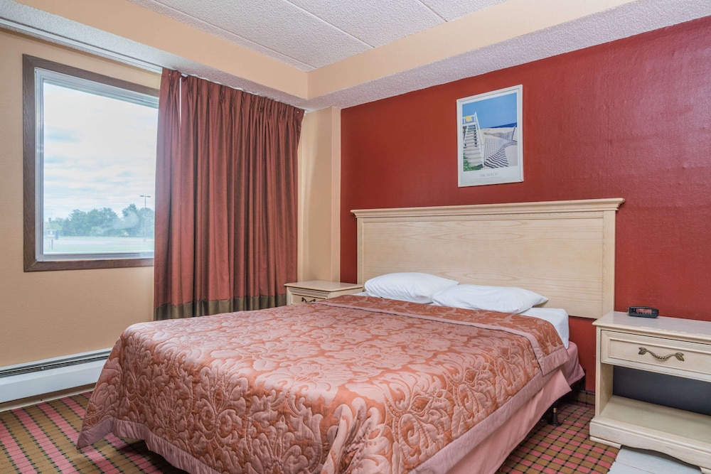 super 8 by wyndham brooklyn center mpls