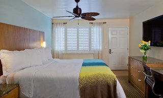 Pb Surf Beachside Inn,4760 Mission Blvd,3 star