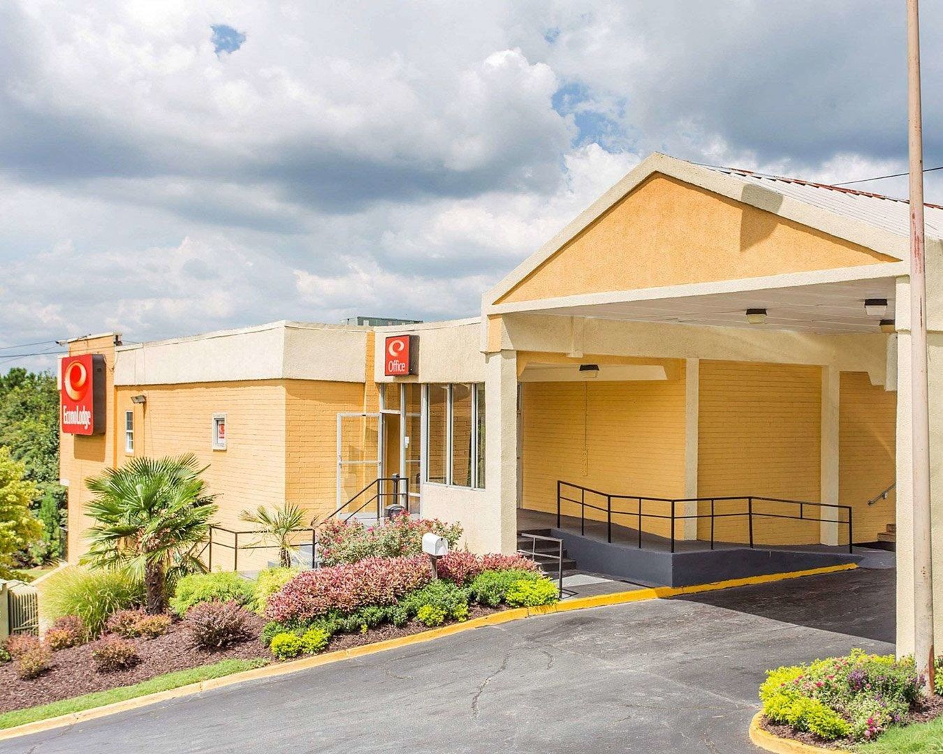 red roof inn atlanta airport ne conley