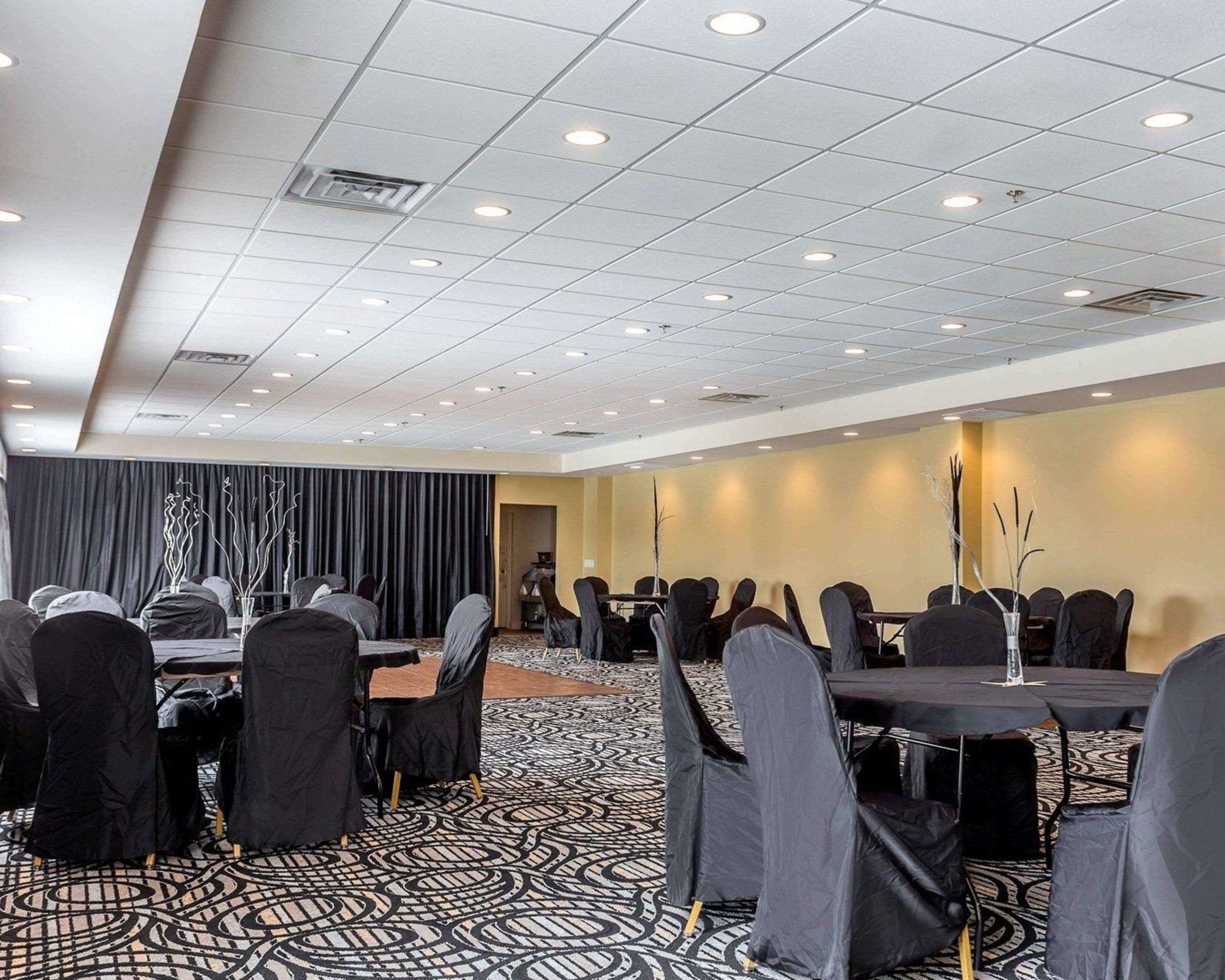 red roof inn atlanta airport ne conley