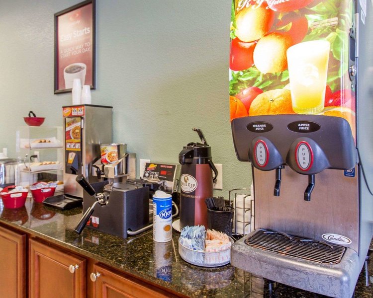 red roof inn atlanta airport ne conley