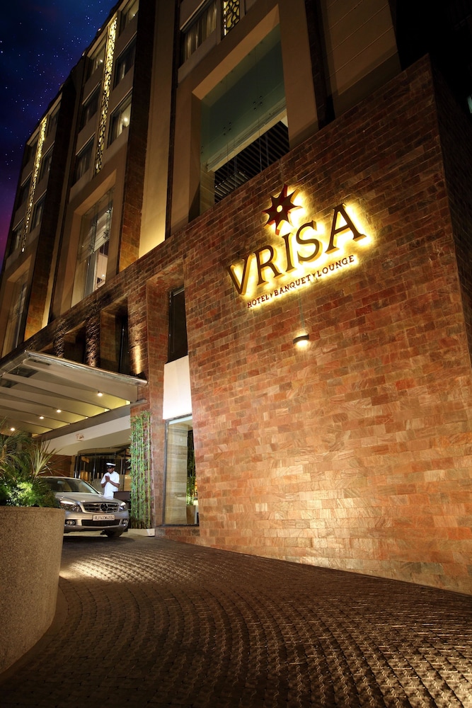 hotel vrisa