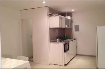 tacha apartments