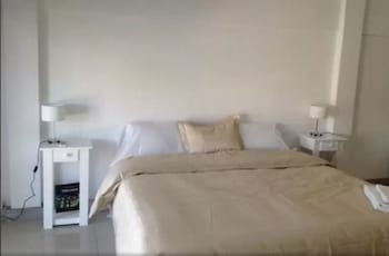 tacha apartments