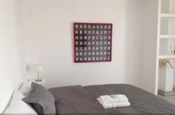 tacha apartments