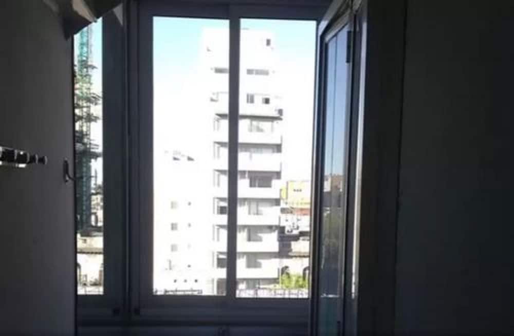 tacha apartments