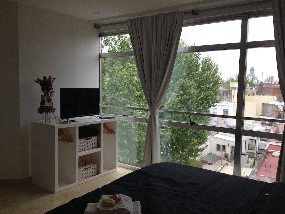 tacha apartments
