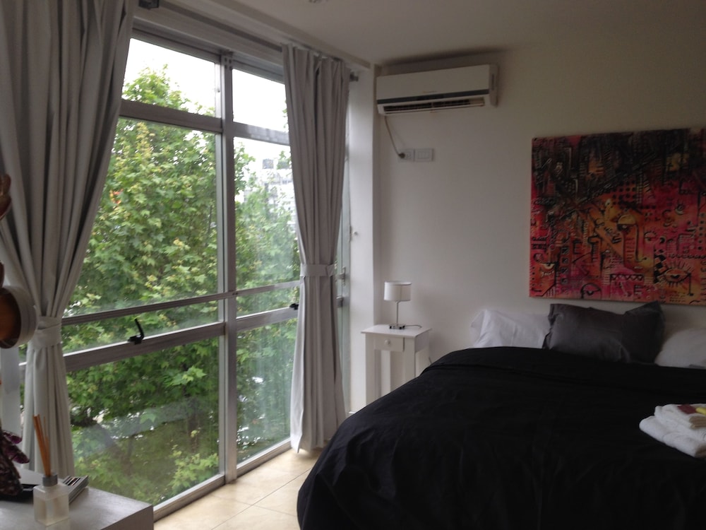 tacha apartments